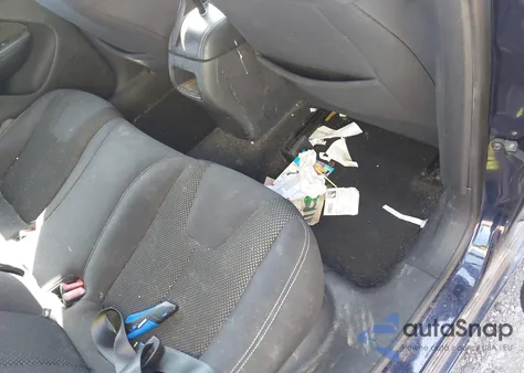 2015 Dodge Dart Sxt z USA, uszkodzony, nr VIN 1C3CDFBB8FD174648